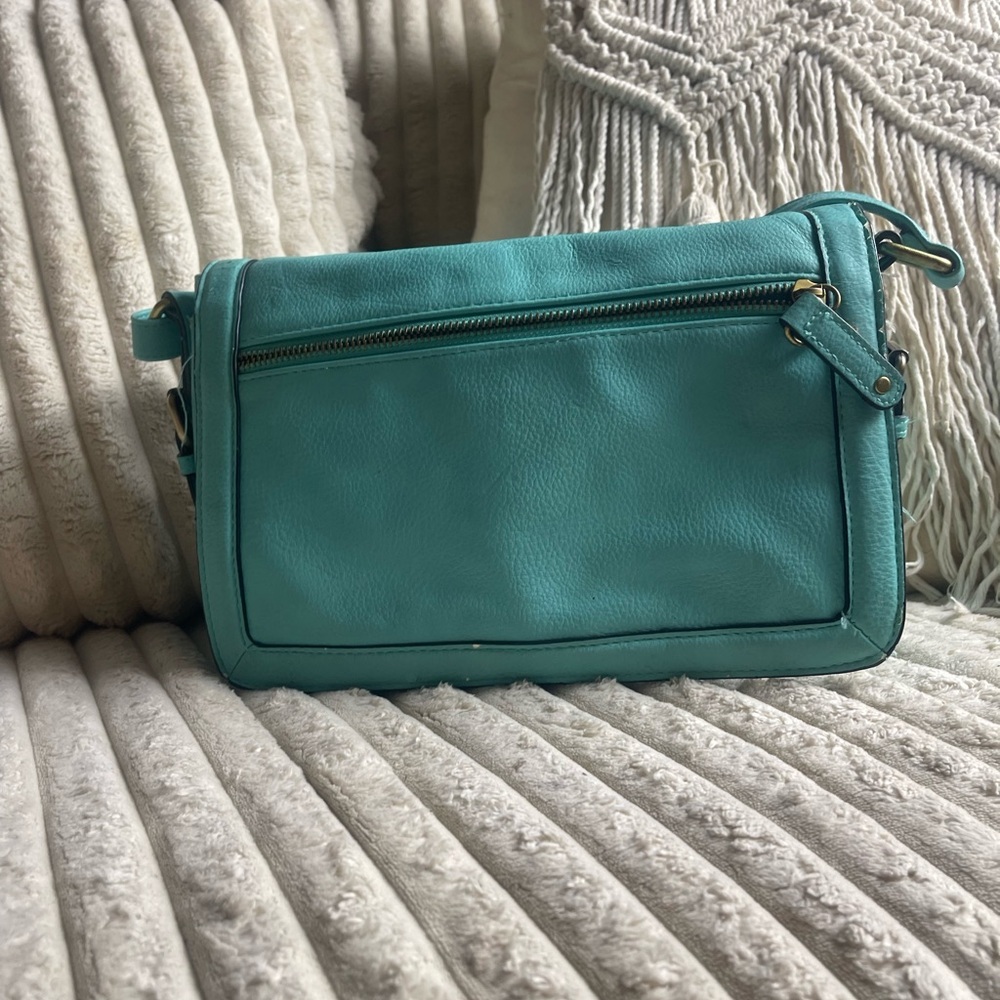 Merona Teal Faux Leather Crossbody Bag Adjustable Strap Zipper Pocket - Picture 2 of 8